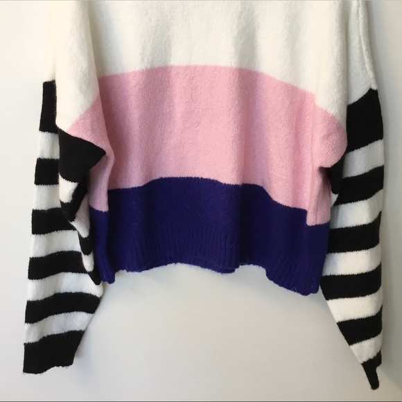 NWOT Love by Design Cropped Multistripe Crewneck Sweater - L - Picture 3 of 6